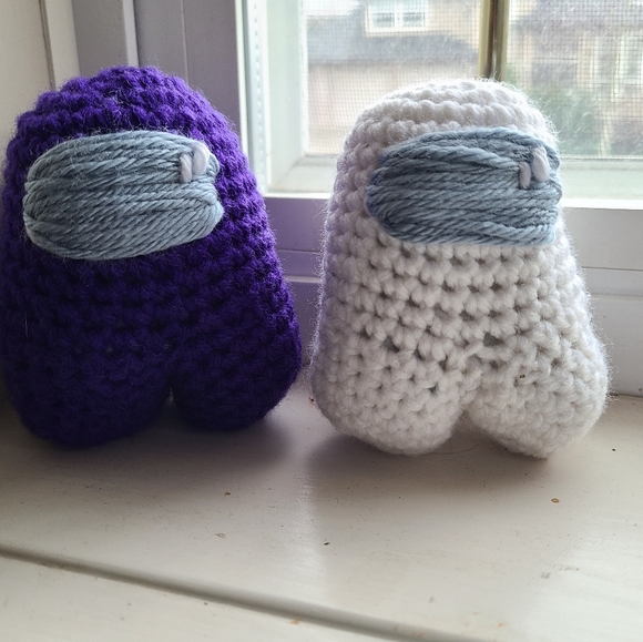 Among us Characters - Picture 3 of 7